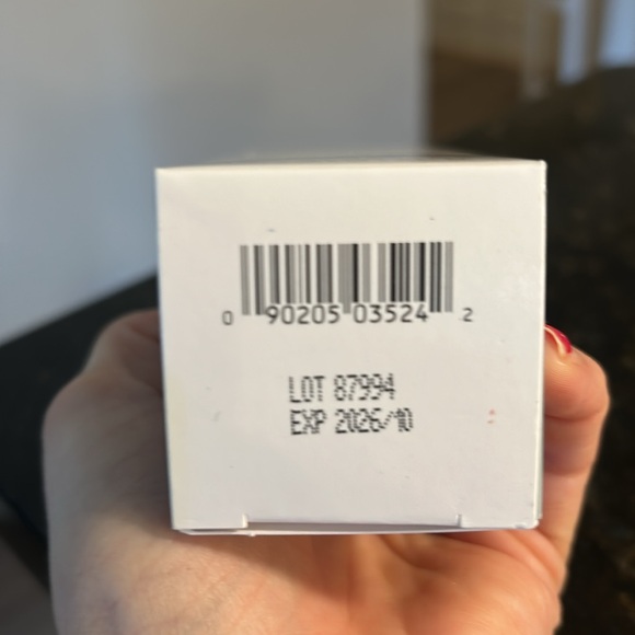 EltaMD Foaming Facial Cleanser 3.38oz/100ml Gentle Enzyme Cleanser NEW/SEALED! - Picture 3 of 6